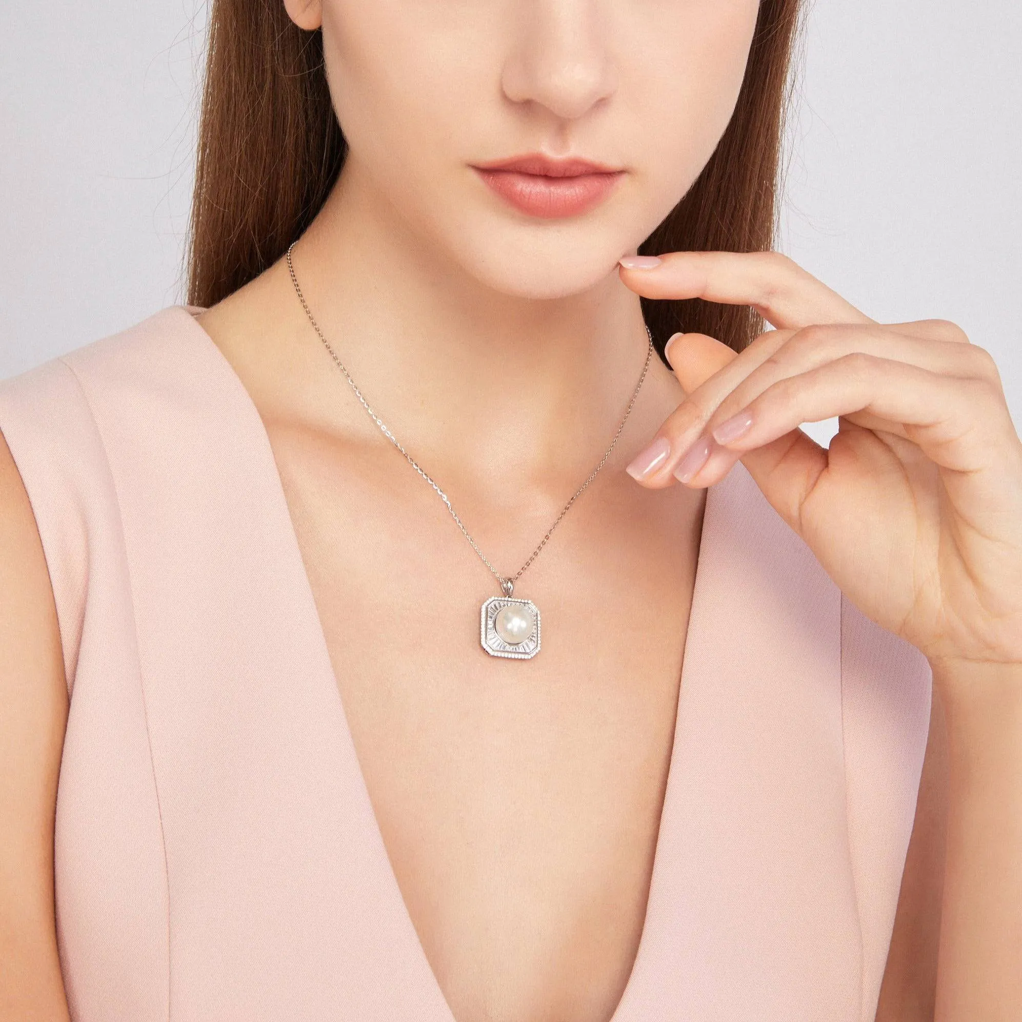 11-12mm Freshwater Pearl & Square CZ Pendant Necklace
