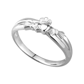 Claddagh Kiss Crossover Ring (sterling silver)