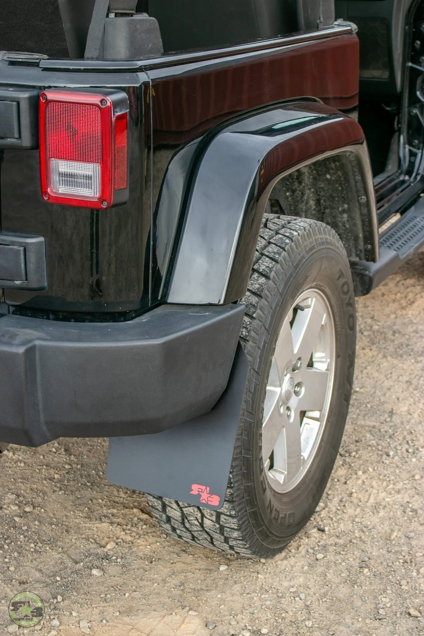 Jeep Wrangler (JK, JKU) 2007-2018 Quick Release Mud Flaps - REAR ONLY