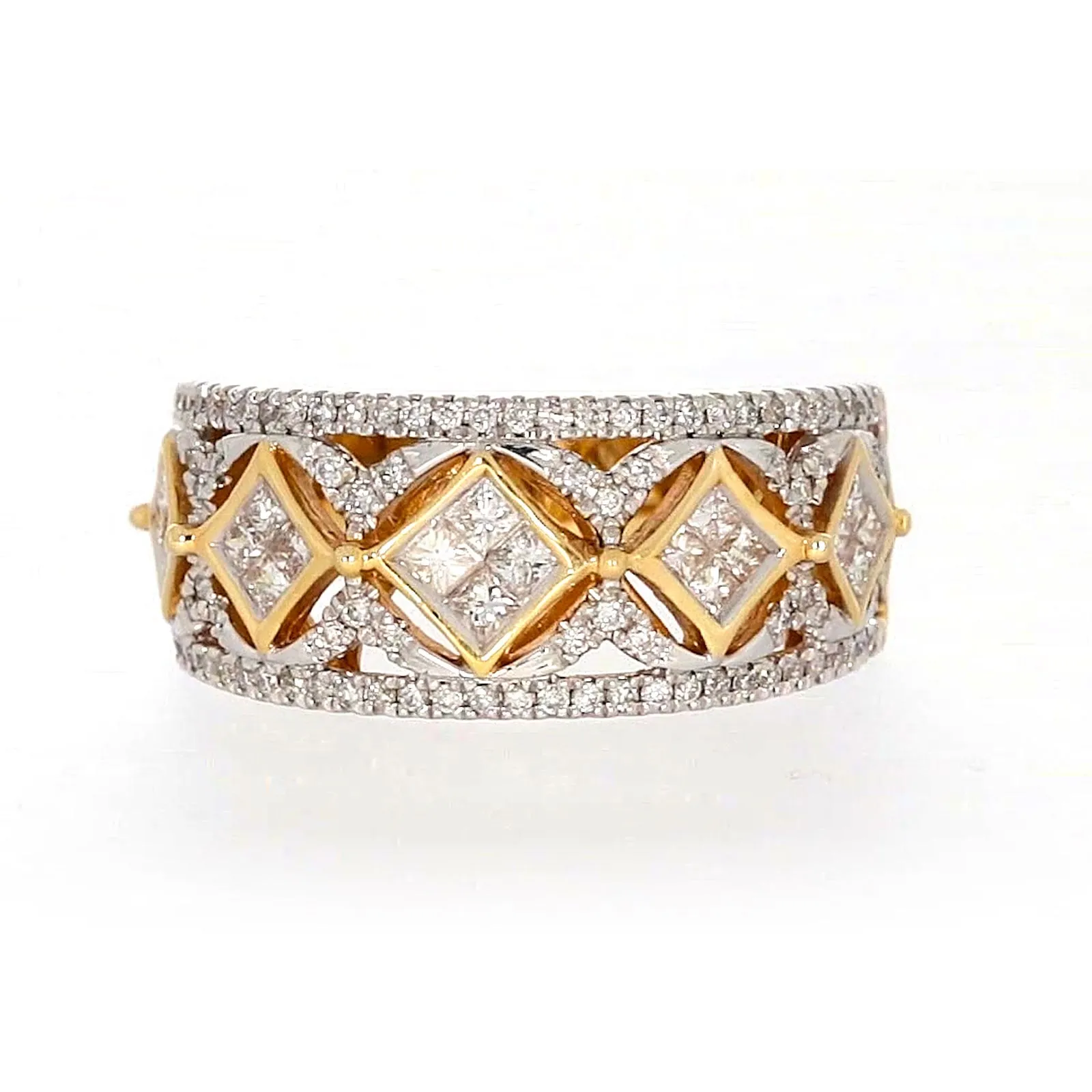 New York 14ct Yellow Gold Princess and Round Brilliant Cut 3/4 CARAT tw of Diamonds Ring