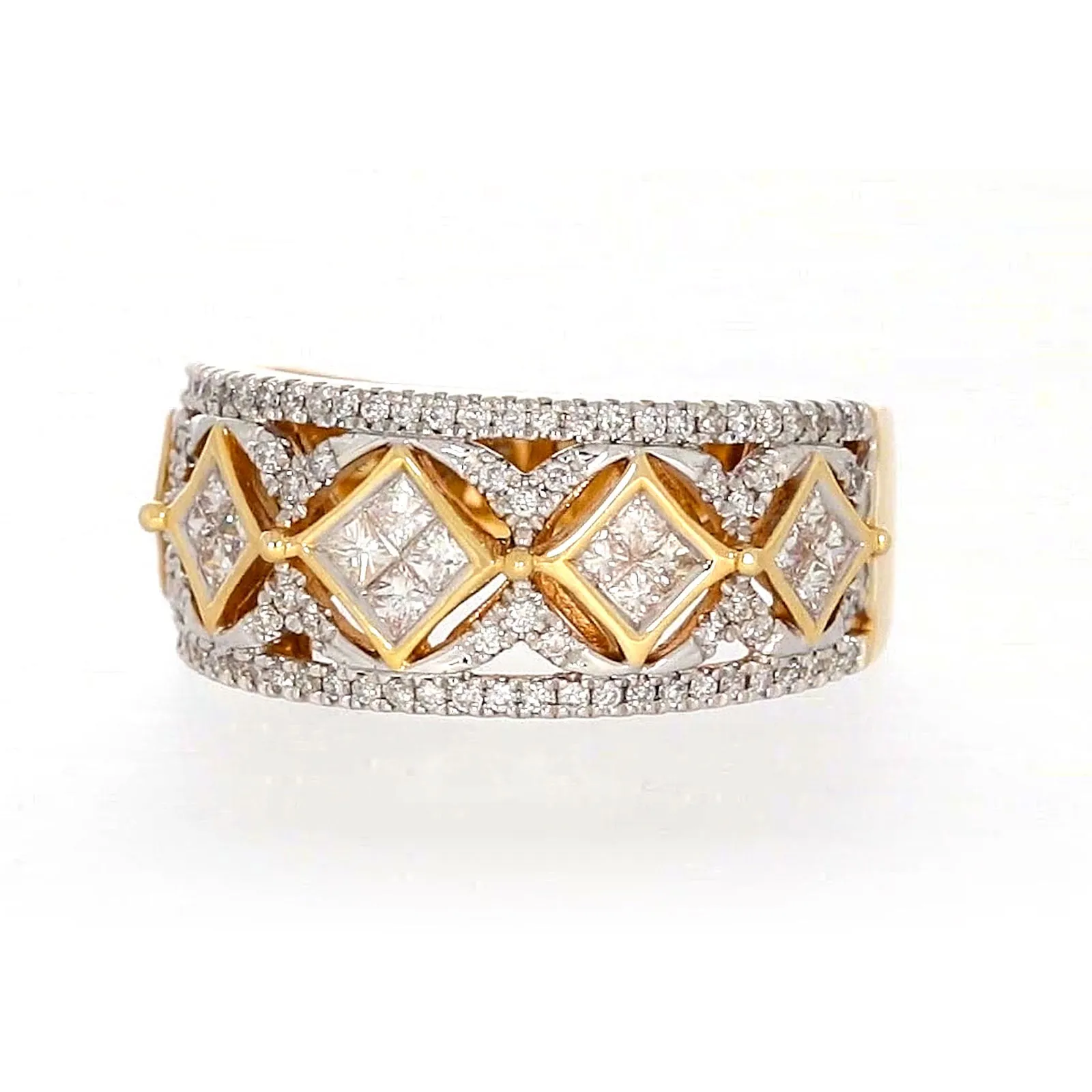New York 14ct Yellow Gold Princess and Round Brilliant Cut 3/4 CARAT tw of Diamonds Ring