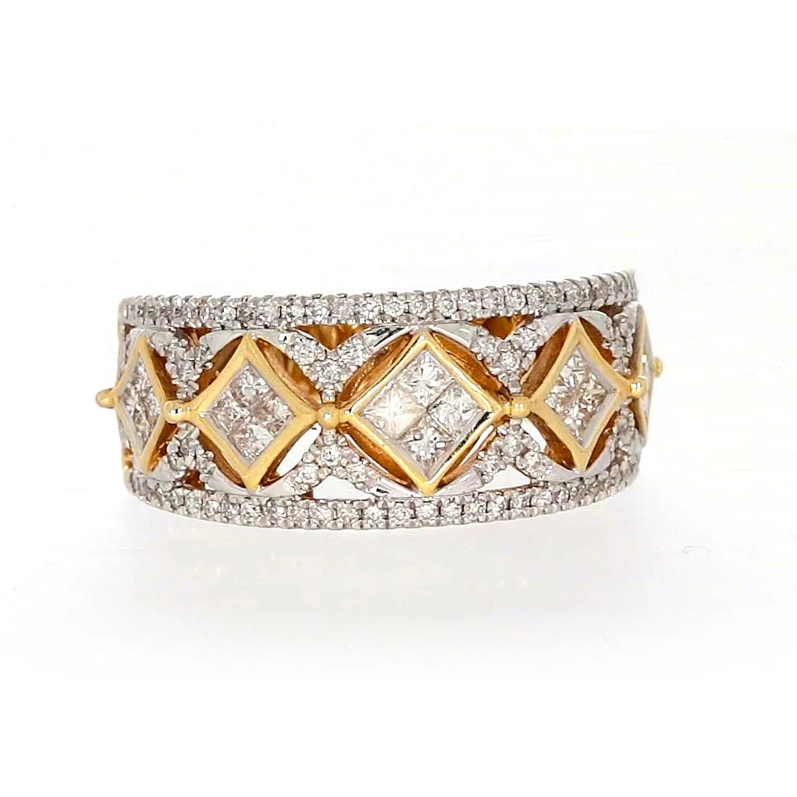 New York 14ct Yellow Gold Princess and Round Brilliant Cut 3/4 CARAT tw of Diamonds Ring