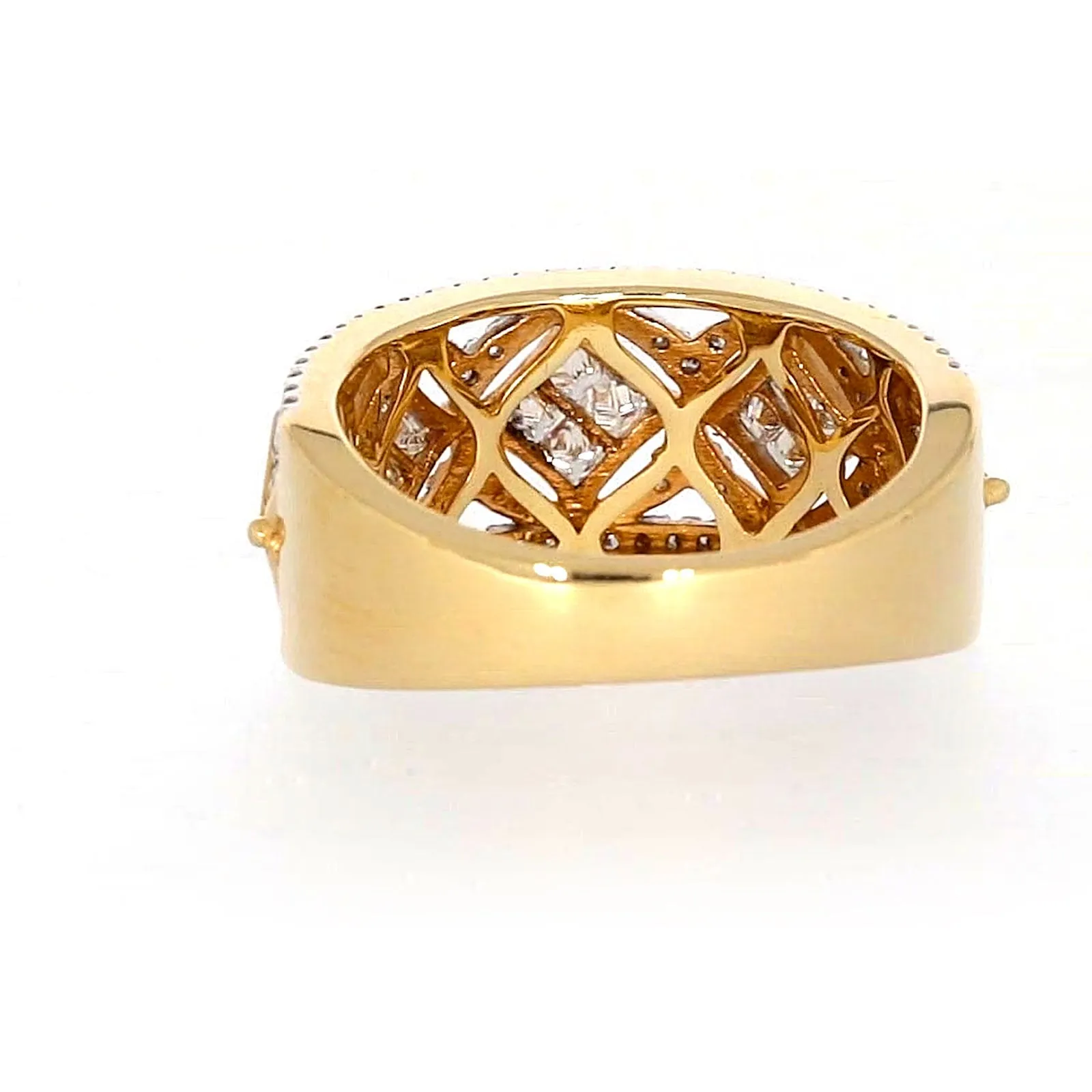 New York 14ct Yellow Gold Princess and Round Brilliant Cut 3/4 CARAT tw of Diamonds Ring