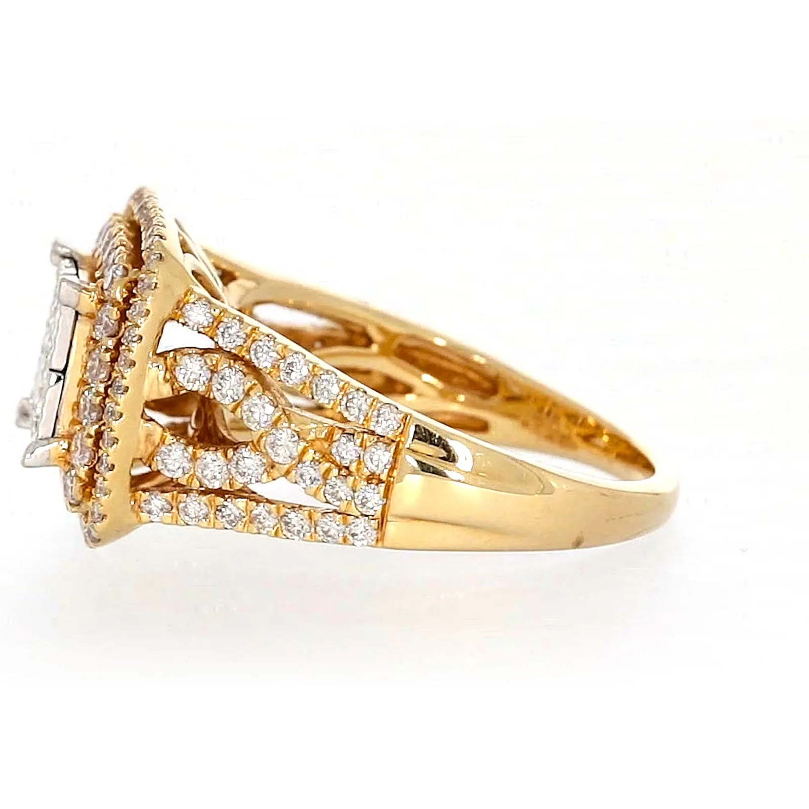 New York 14ct Yellow Gold Princess Cut with 1 1/2 CARAT tw of Diamonds Ring