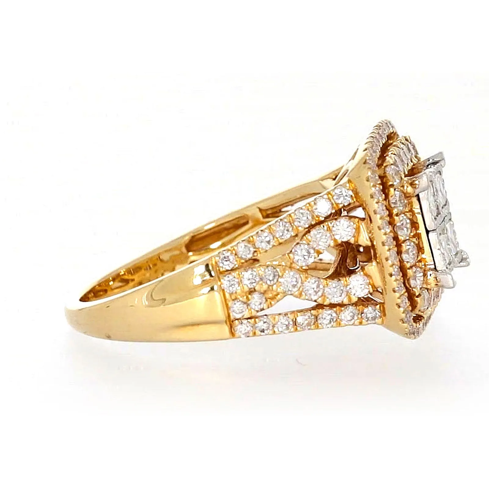 New York 14ct Yellow Gold Princess Cut with 1 1/2 CARAT tw of Diamonds Ring