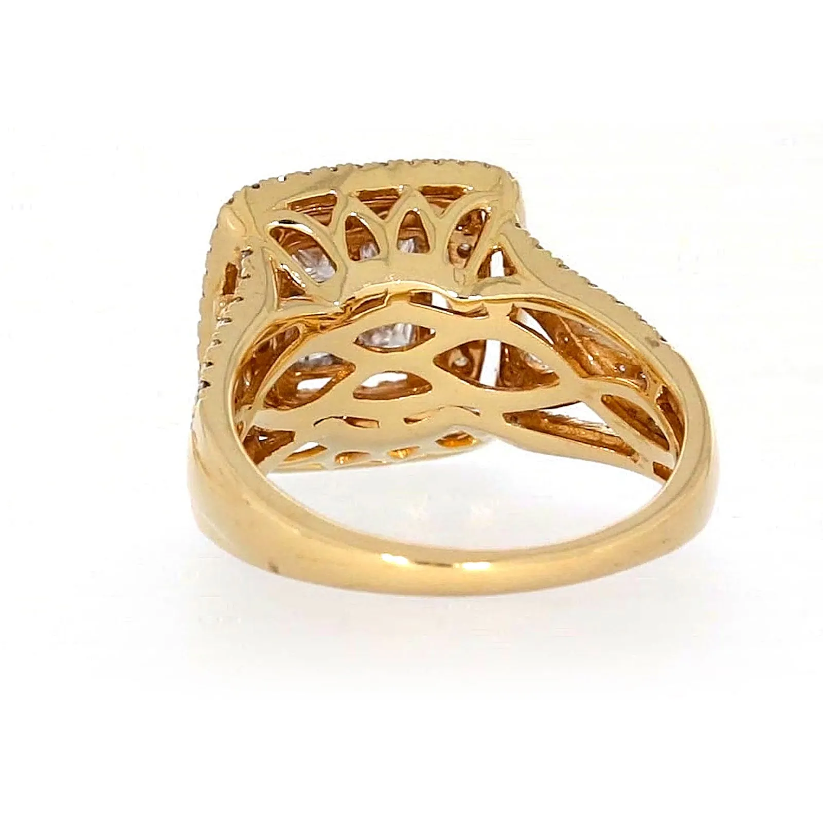 New York 14ct Yellow Gold Princess Cut with 1 1/2 CARAT tw of Diamonds Ring