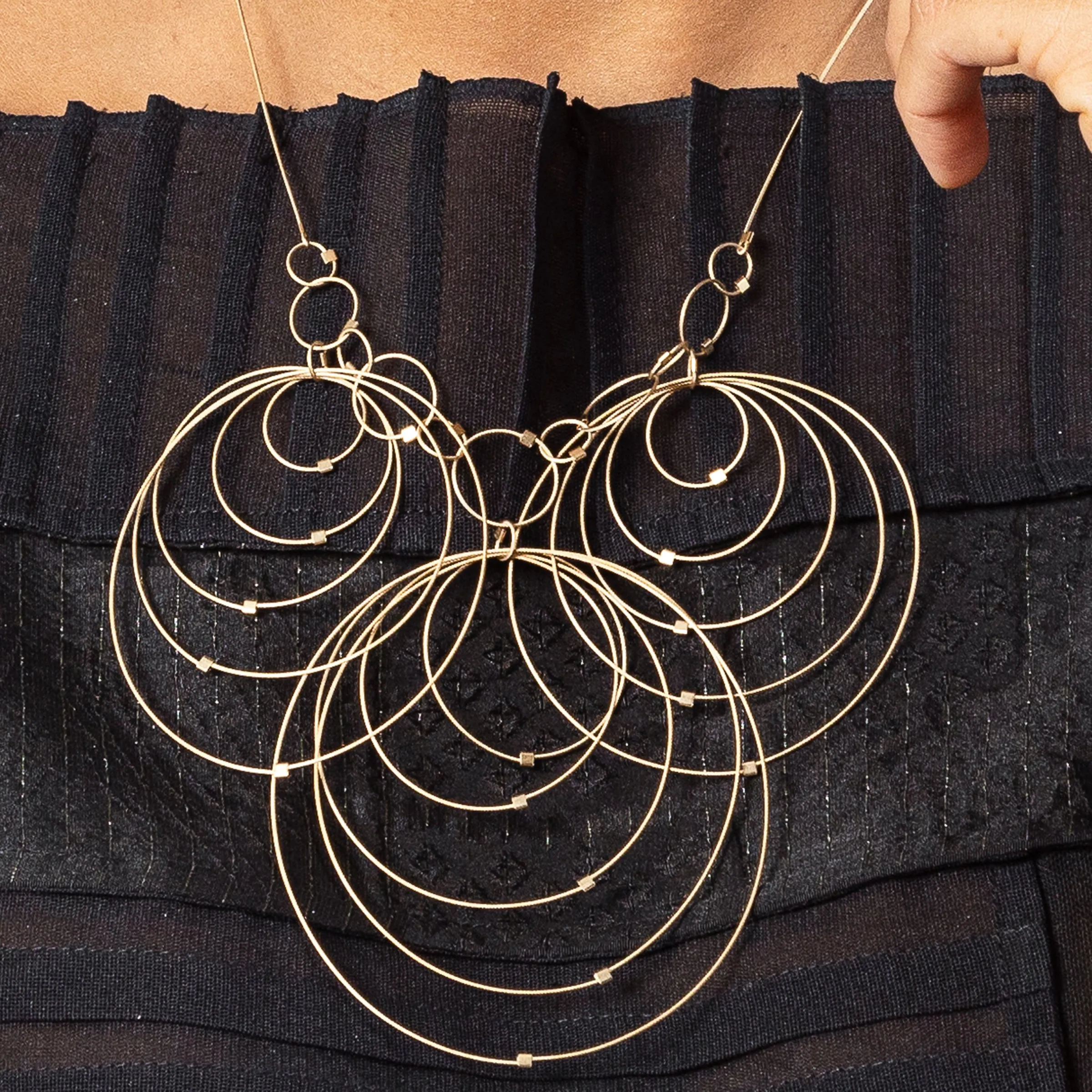 Orbiting Circle Necklace