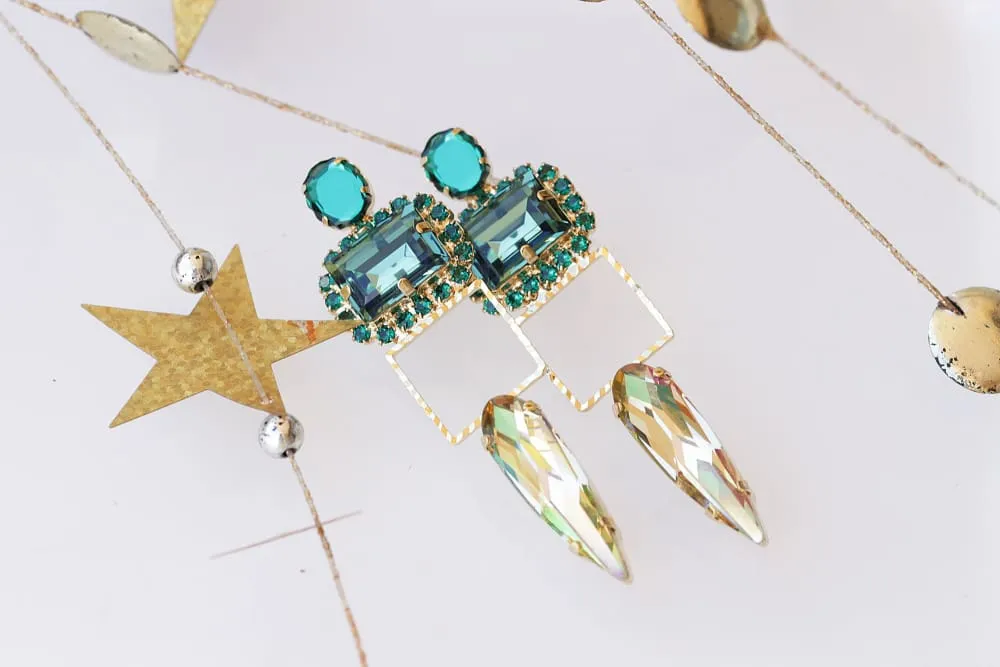 PERIDOT EMERALD EARRINGS