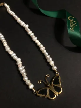 Sofina Pearl Necklace