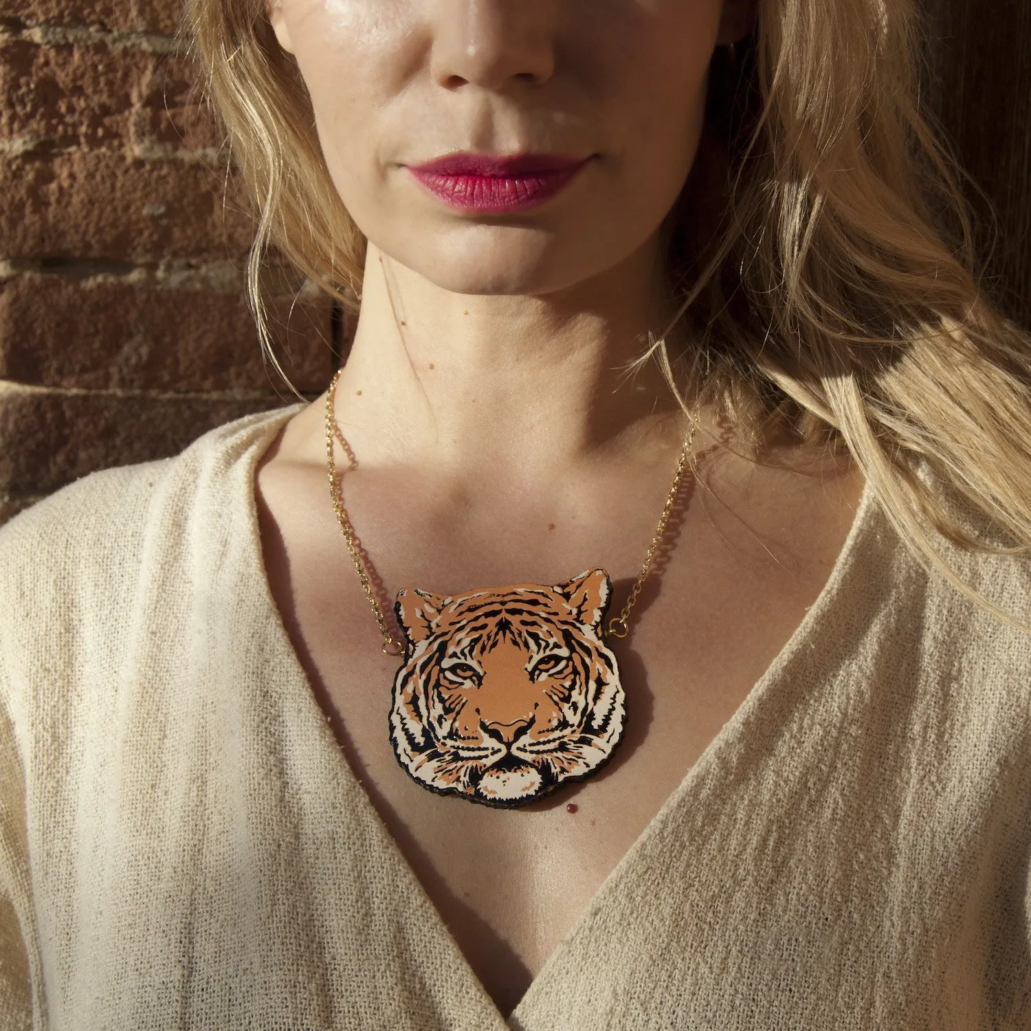 TIGER . pendant